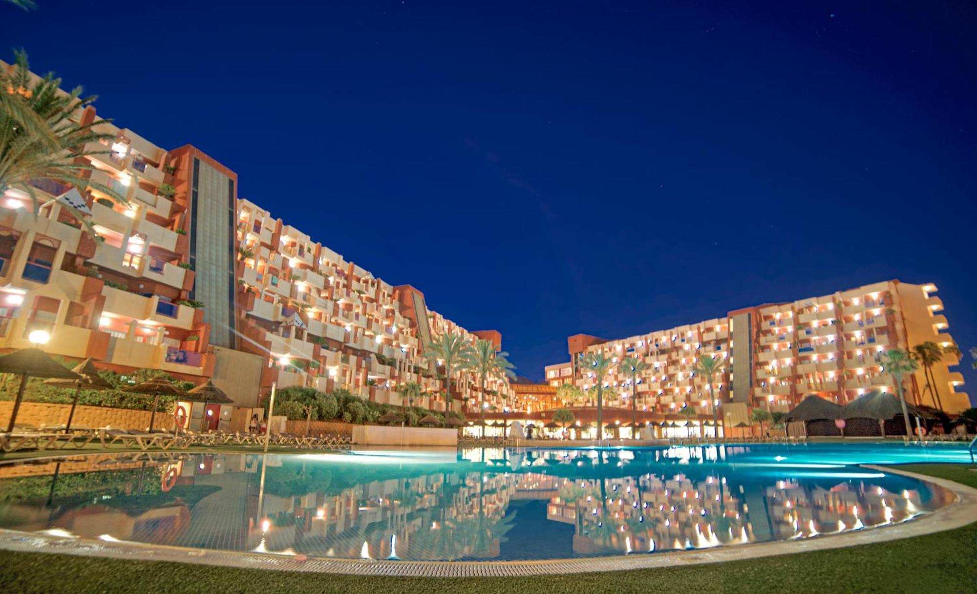 Holiday World Resort Benalmádena Dış mekan fotoğraf