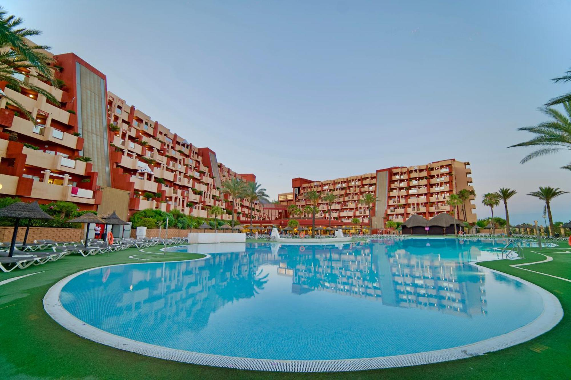 Holiday World Resort Benalmádena Dış mekan fotoğraf