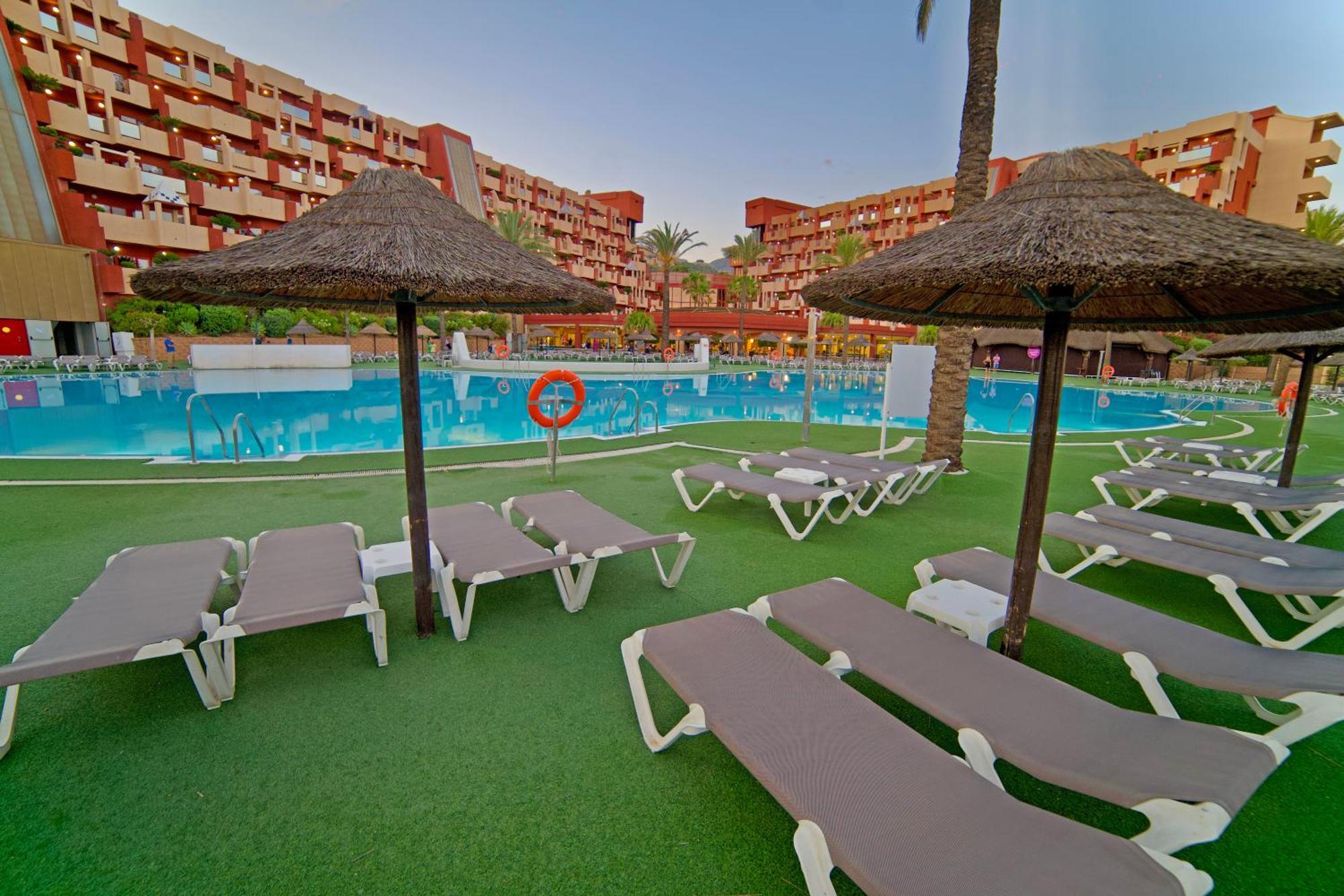 Holiday World Resort Benalmádena Dış mekan fotoğraf