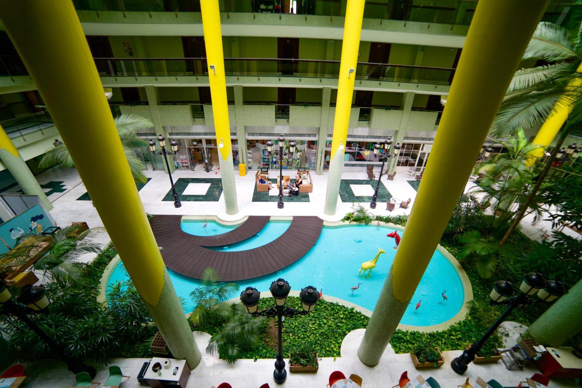 Holiday World Resort Benalmádena Dış mekan fotoğraf