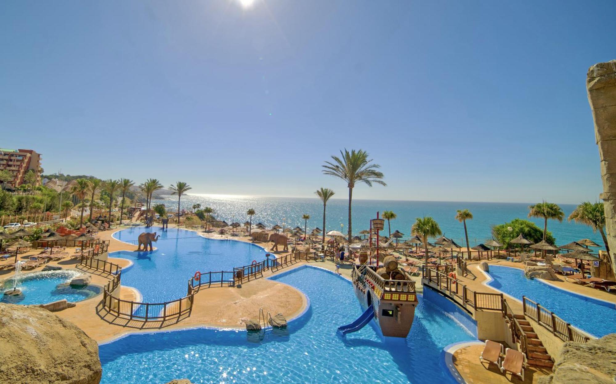 Holiday World Resort Benalmádena Dış mekan fotoğraf